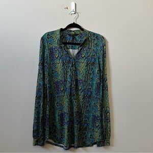 BCBGMaxazria Green blue snake print long sleeve women’s blouse top